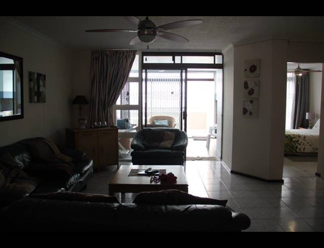 3 BEDROOM APARTMENT FOR SALE IN MANABA BEACH